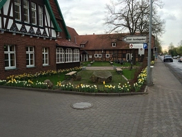 Isernhagenhof Straßenseite © Gemeinde Isernhagen